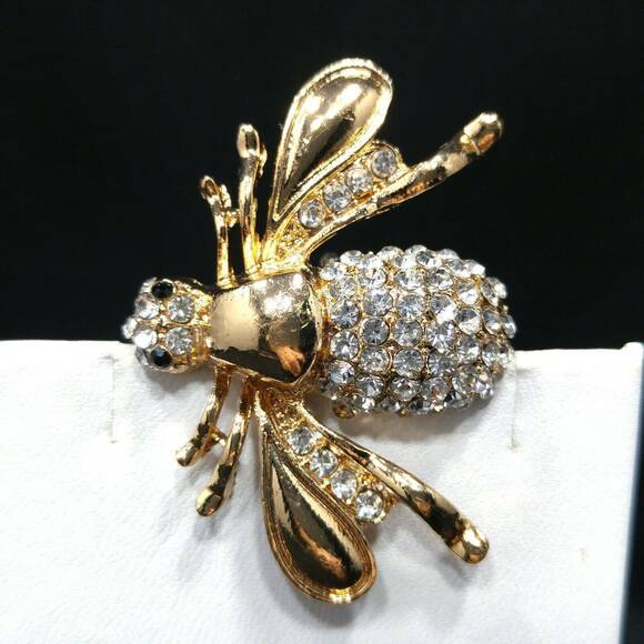 Vintage Clear Rhinestone Bee Insect Brooch, Black Rhinestone Eyes, Gold Plated - Picture 5 of 9